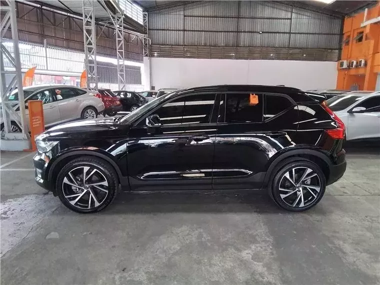 Volvo XC40 Preto 3