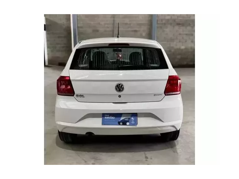 Volkswagen Gol Branco 2