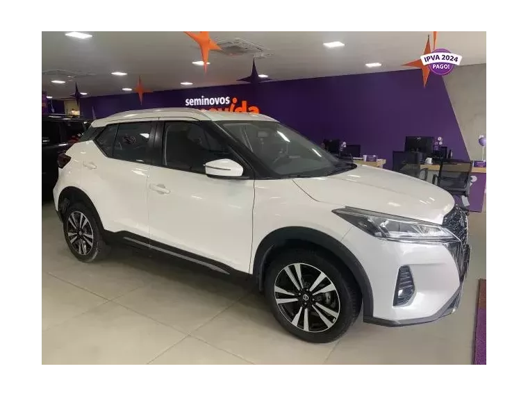 Nissan Kicks Branco 3