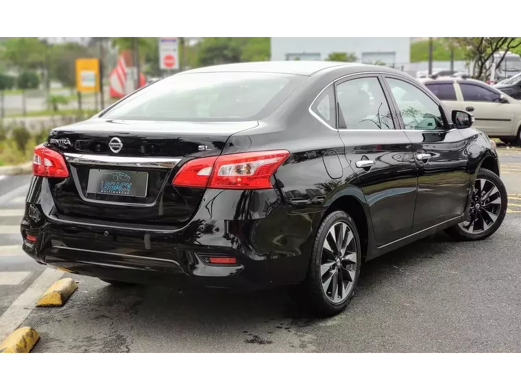 Nissan Sentra Preto 2