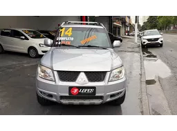 Mitsubishi Pajero TR4
