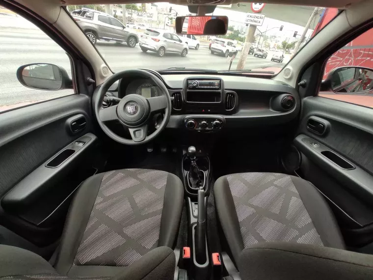 Fiat Mobi Preto 5