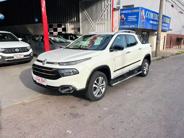 Fiat Toro Branco 4