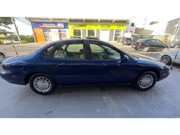Ford Taurus