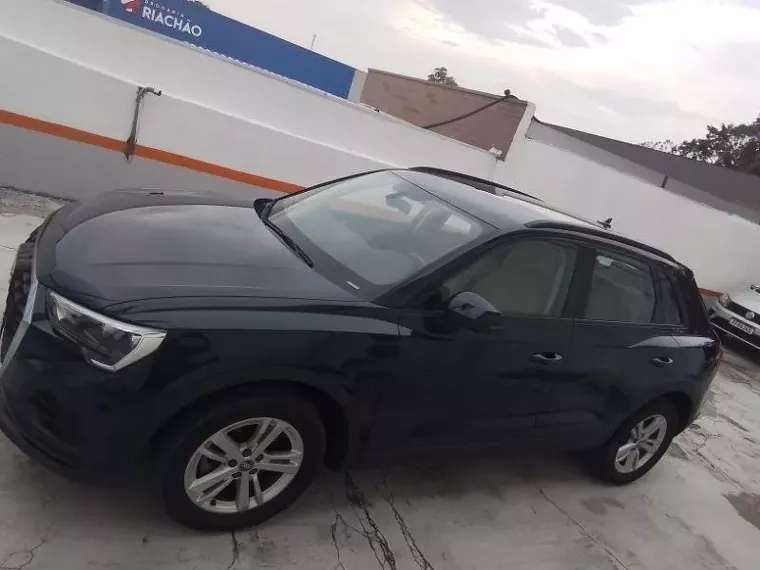 Audi Q3 Azul 8