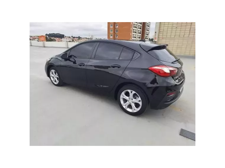 Chevrolet Cruze Preto 15