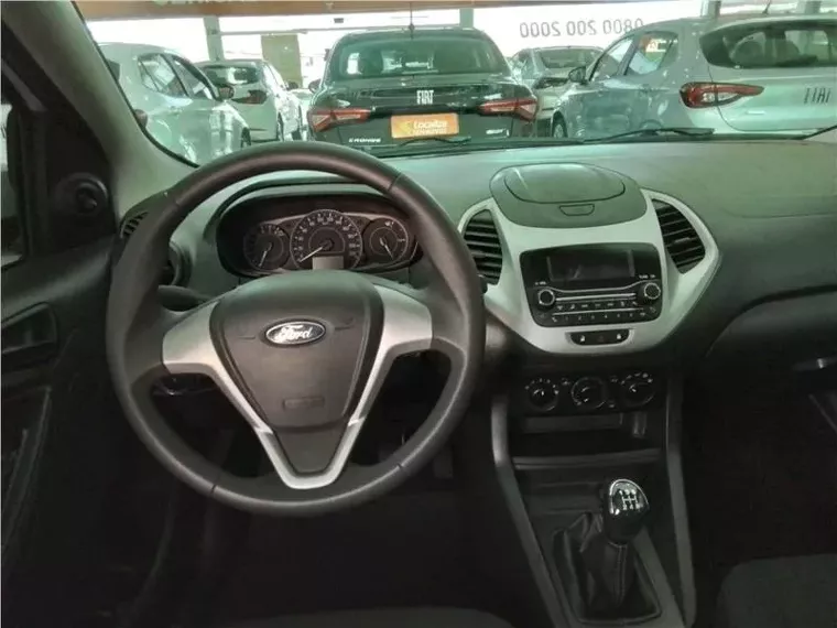 Ford KA Branco 3