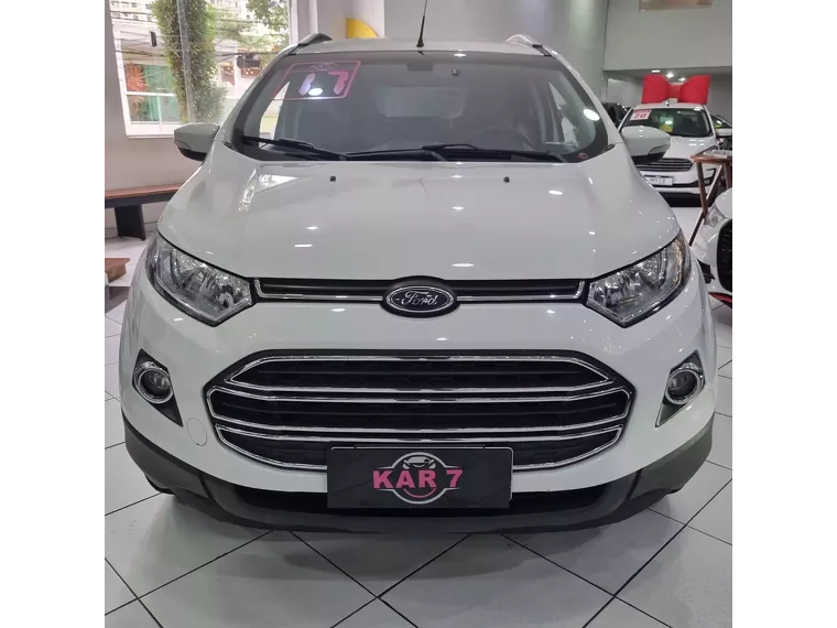 Ford Ecosport Branco 4