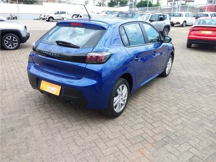 Peugeot 208 Azul 10