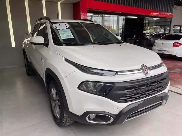 Fiat Toro Branco 4