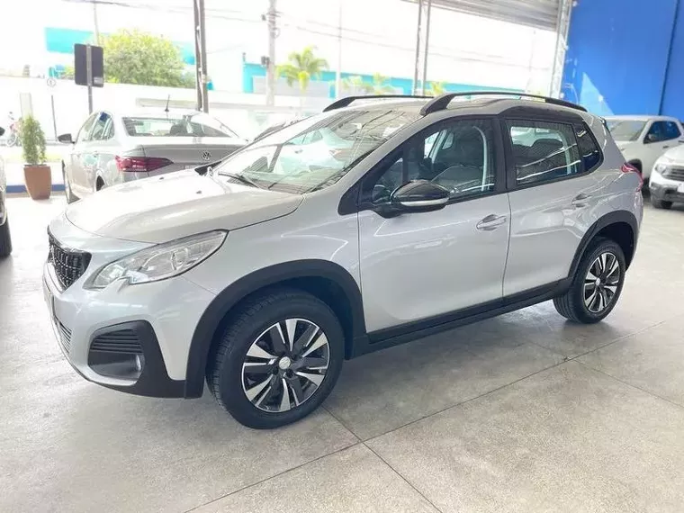 Peugeot 2008 Prata 15