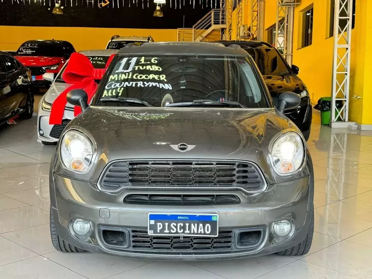 Mini Countryman Cinza 4