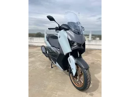 Xmax