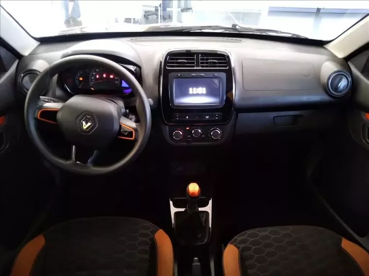 Renault Kwid Preto 8