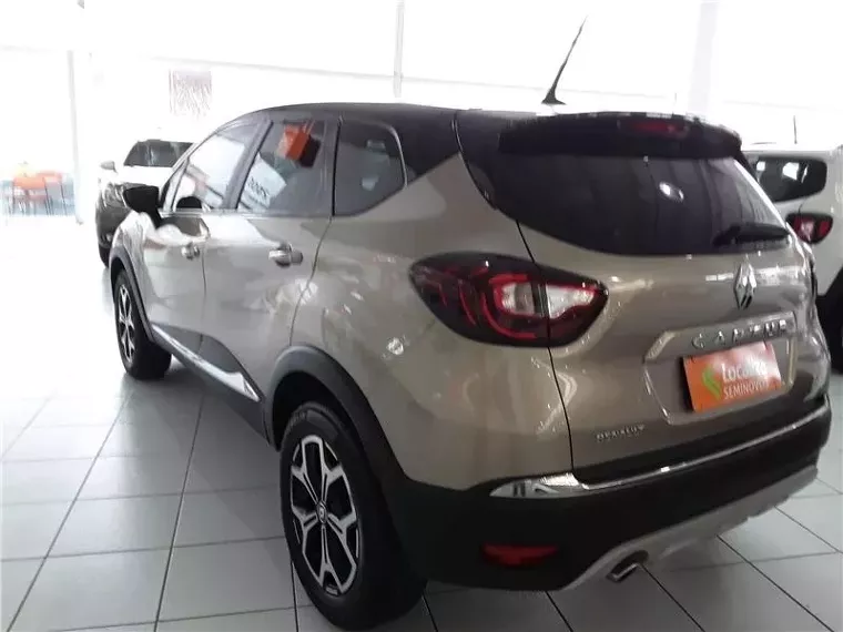 Renault Captur Bronze 6