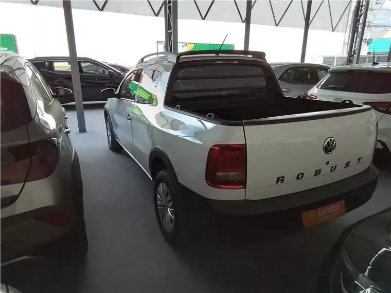 Volkswagen Saveiro Branco 4