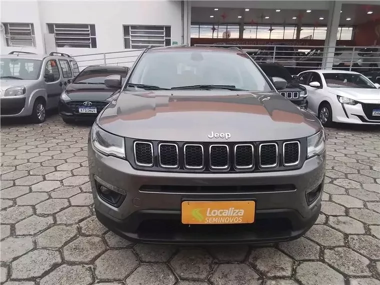 Jeep Compass Cinza 4