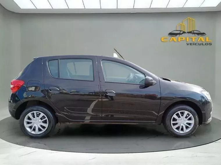 Renault Sandero Preto 2