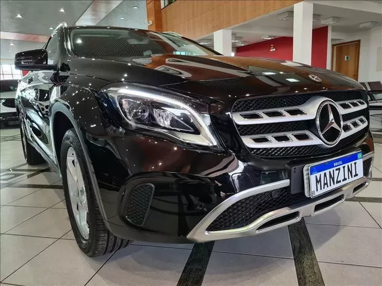 Mercedes-benz GLA 200 Preto 8