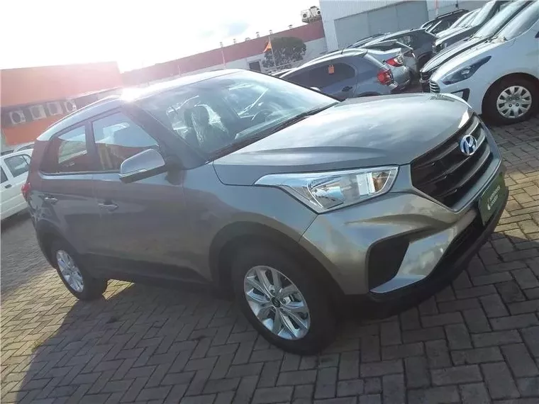 Hyundai Creta Prata 6