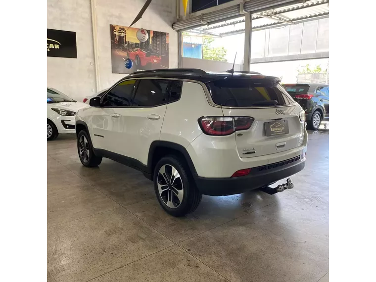 Jeep Compass Branco 4