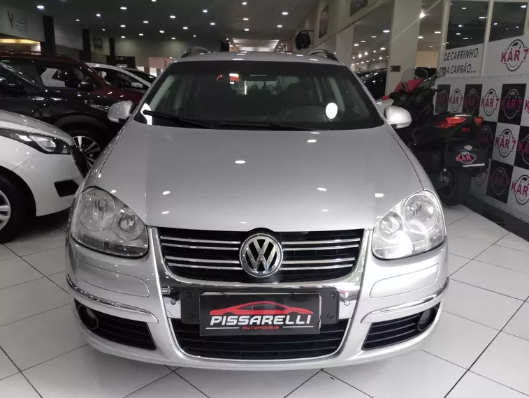 Volkswagen Jetta Prata 1