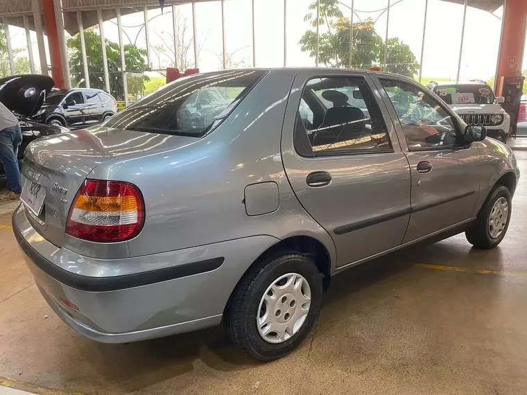 Fiat Siena Cinza 13