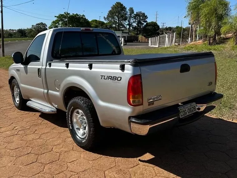 Ford F-250 Prata 5