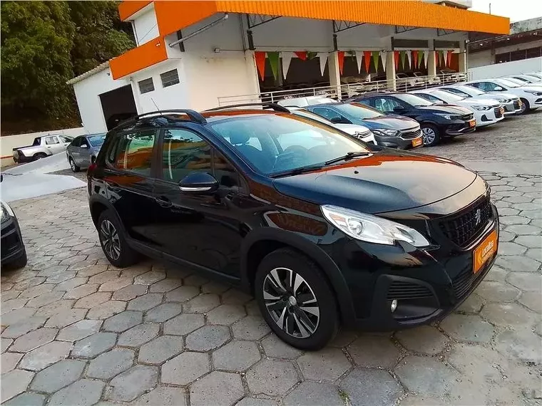 Peugeot 2008 Preto 4