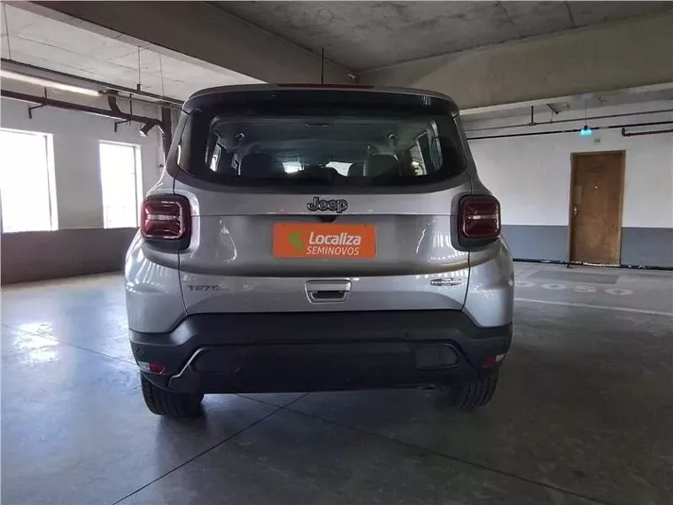 Jeep Renegade Prata 3