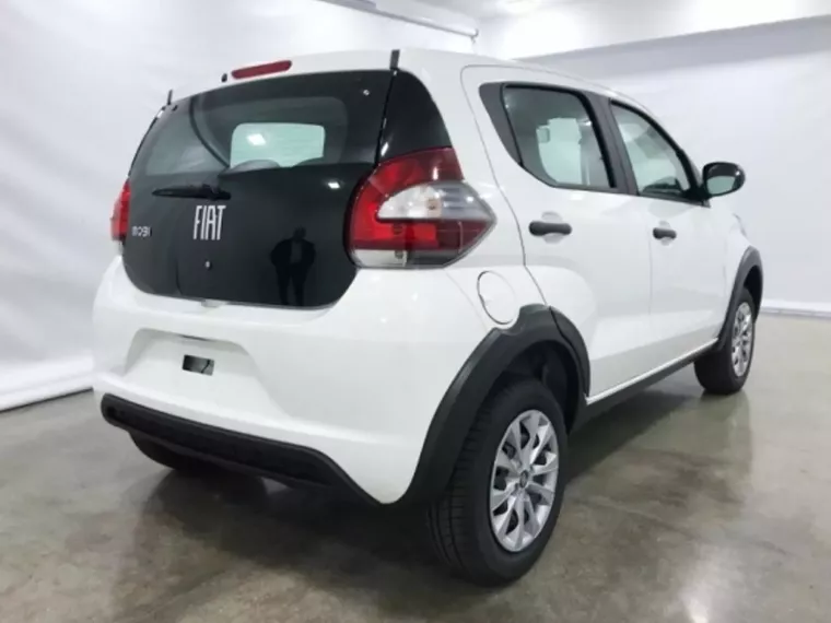 Fiat Mobi Branco 3