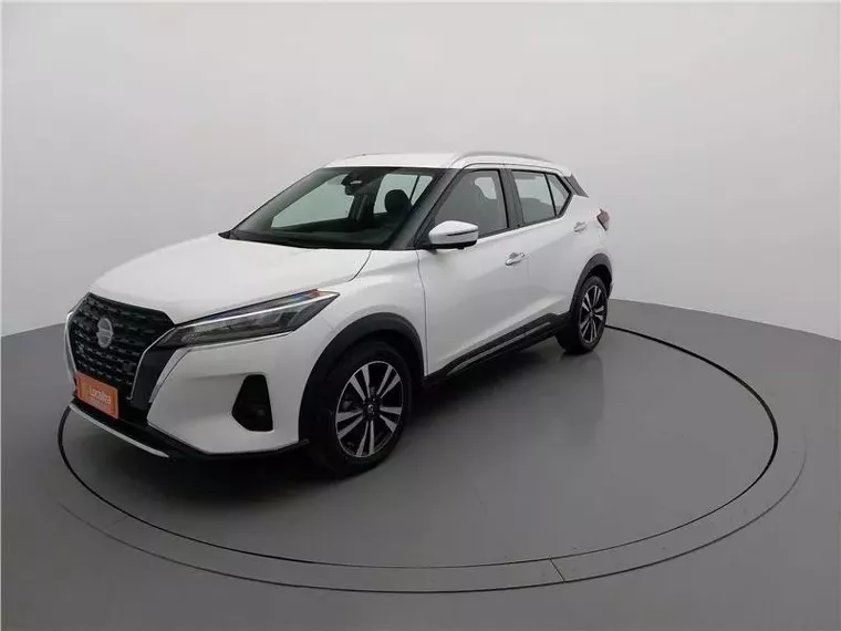 Nissan Kicks Branco 12