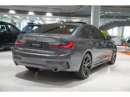 BMW 330e