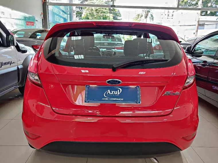 Ford Fiesta Vermelho 6