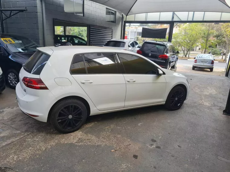 Volkswagen Golf Branco 6