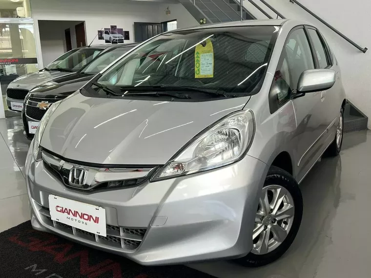 Honda FIT Prata 1