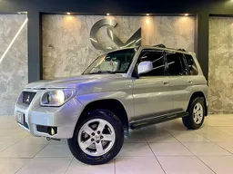 Mitsubishi Pajero TR4