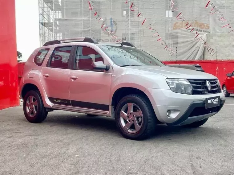 Renault Duster Prata 6