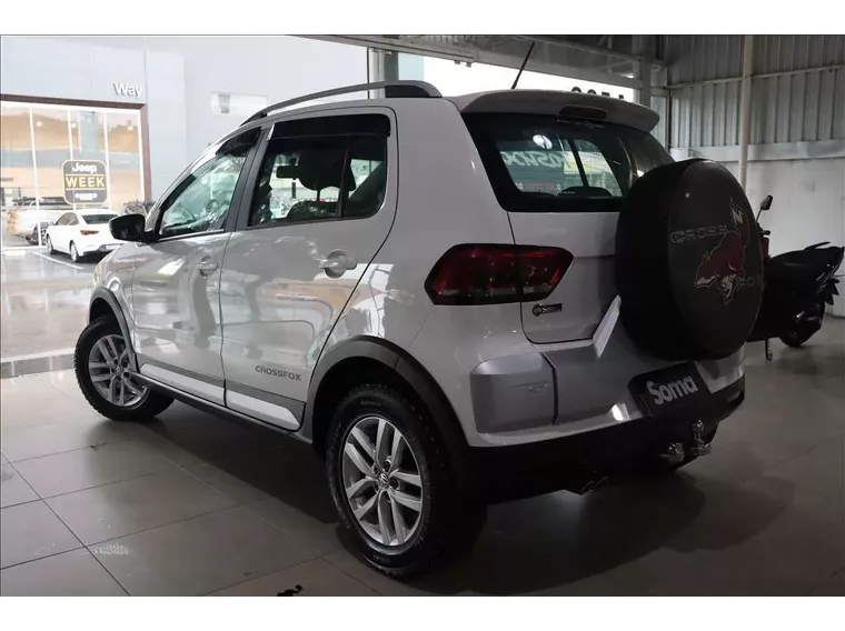 Volkswagen Crossfox Branco 11