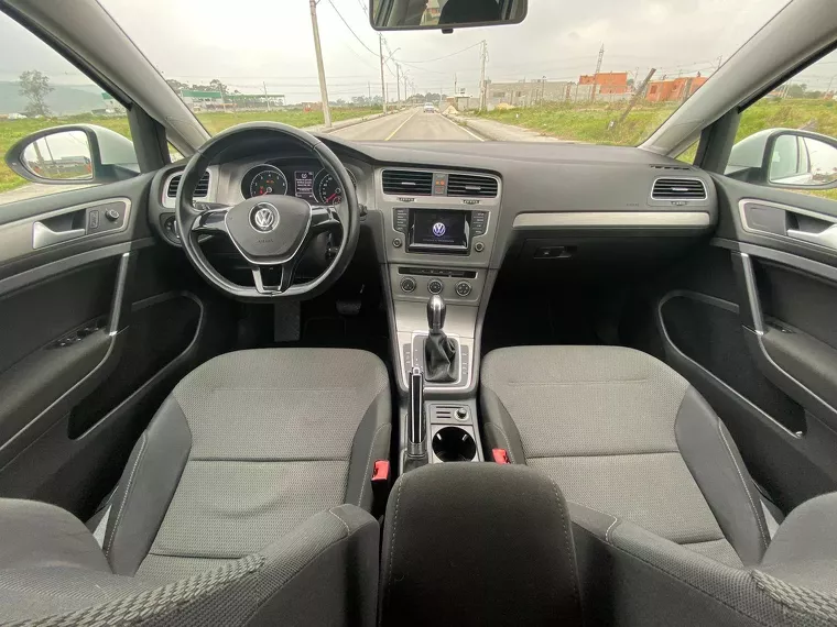 Volkswagen Golf Branco 7