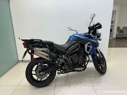 Triumph Tiger 800