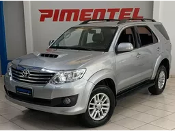 Toyota Hilux SW4