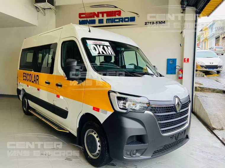 Renault Master Branco 33