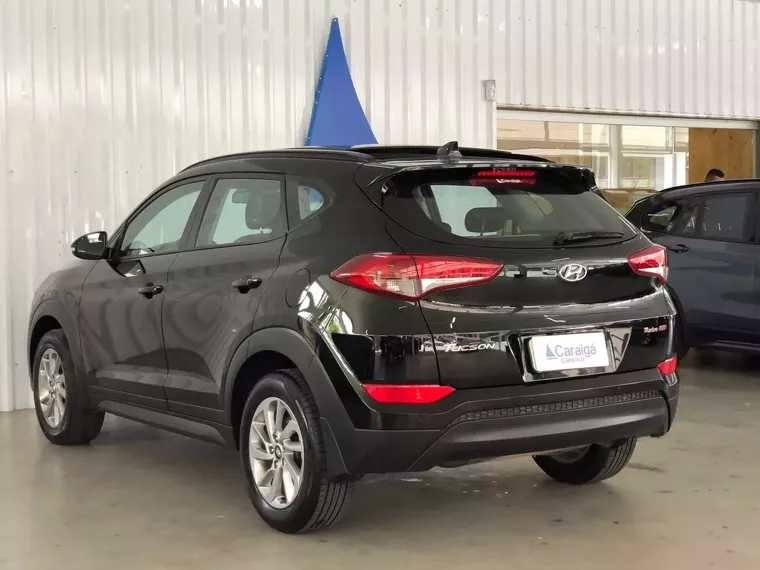 Hyundai Tucson Preto 8