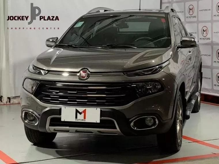 Fiat Toro Cinza 9