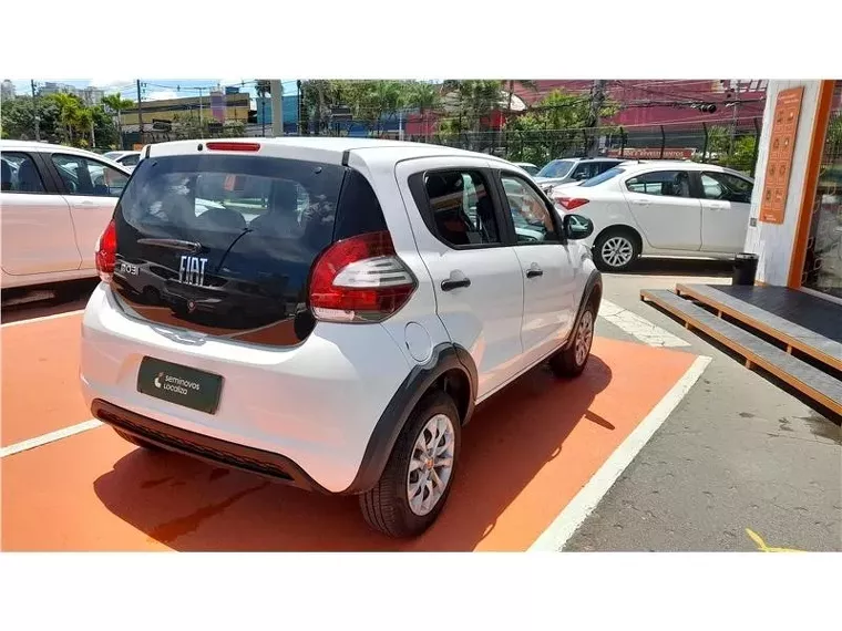 Fiat Mobi Branco 6