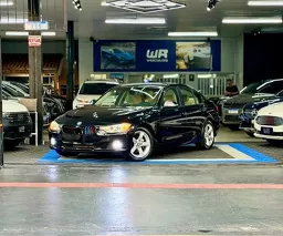 BMW 320i