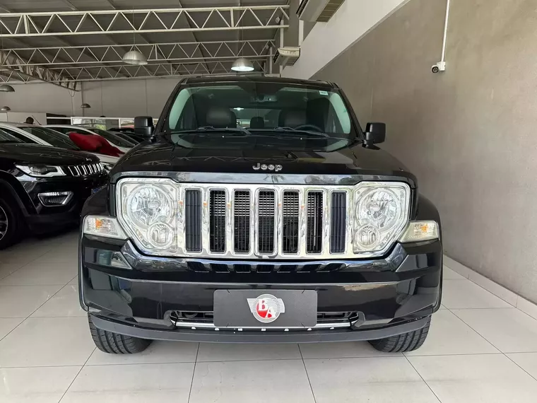 Jeep Cherokee Preto 6