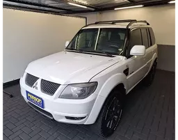 Mitsubishi Pajero TR4