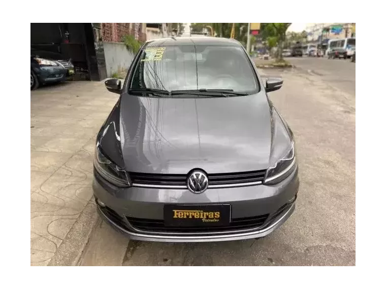 Volkswagen Fox Cinza 4